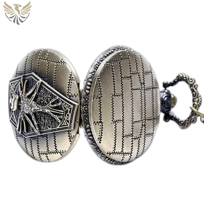 Montre Collier Cauchemar avant Noël en Bronze avec un cadran de montre steampunk ouvert