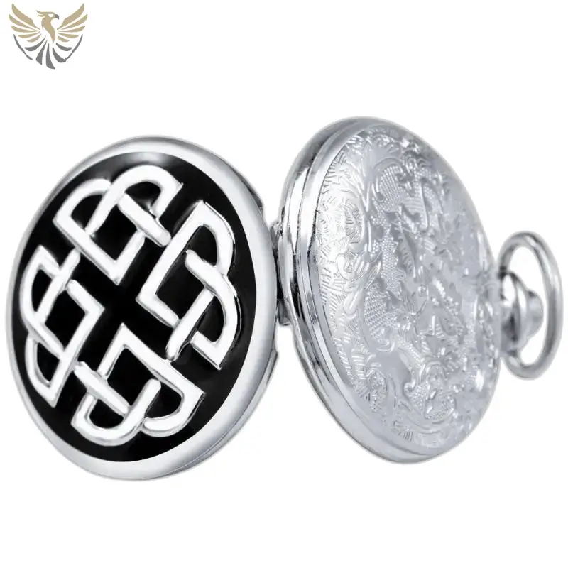 Montre collier Celtic Rope Classique Argent avec un motif de nœud celtique