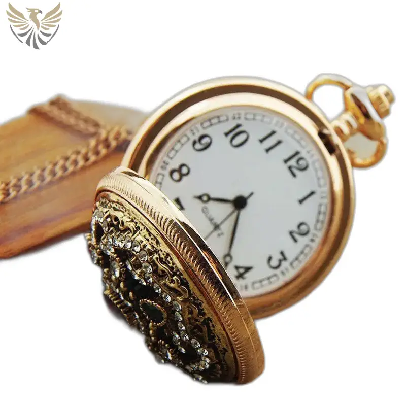 Montre Collier Coeur Luxueuse avec Pierres Précieuses et montre collier en or orné