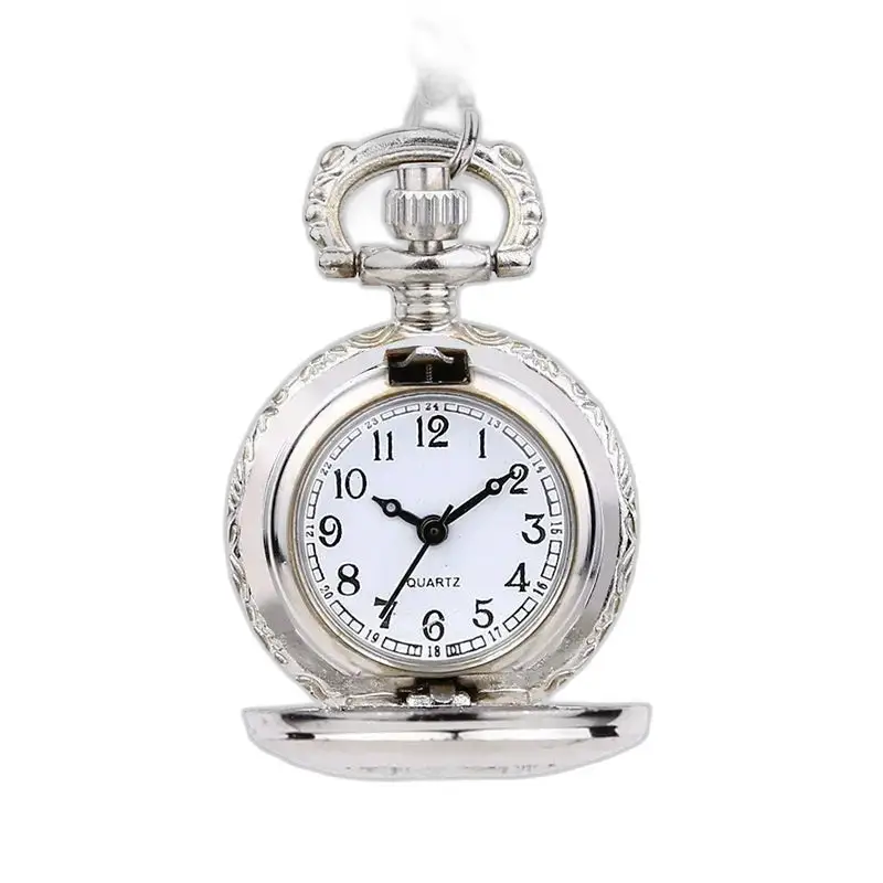 Montre collier flocon chic argent homme femme avec une élégante montre de poche argentée