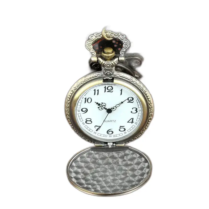 Montre Collier Harley Davidson à affichage analogique avec un élégant horlogerie antique