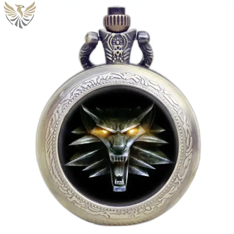 Montre collier Metallique Loup à Gousset Bronze avec clapet protecteur orné de loup