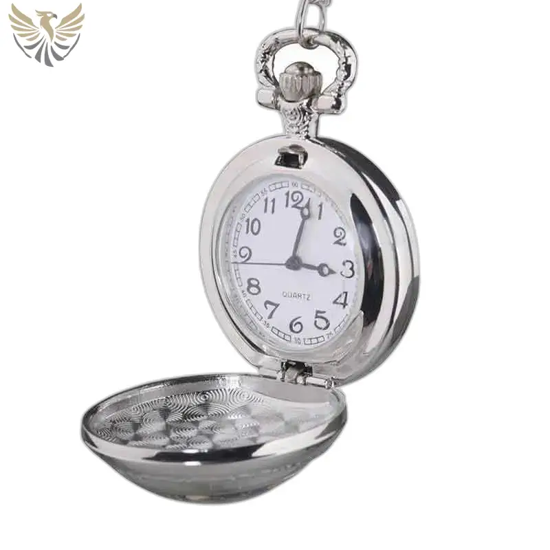 Montre Collier Papillon Rose et Bleutée avec montre à gousset en argent ouverte