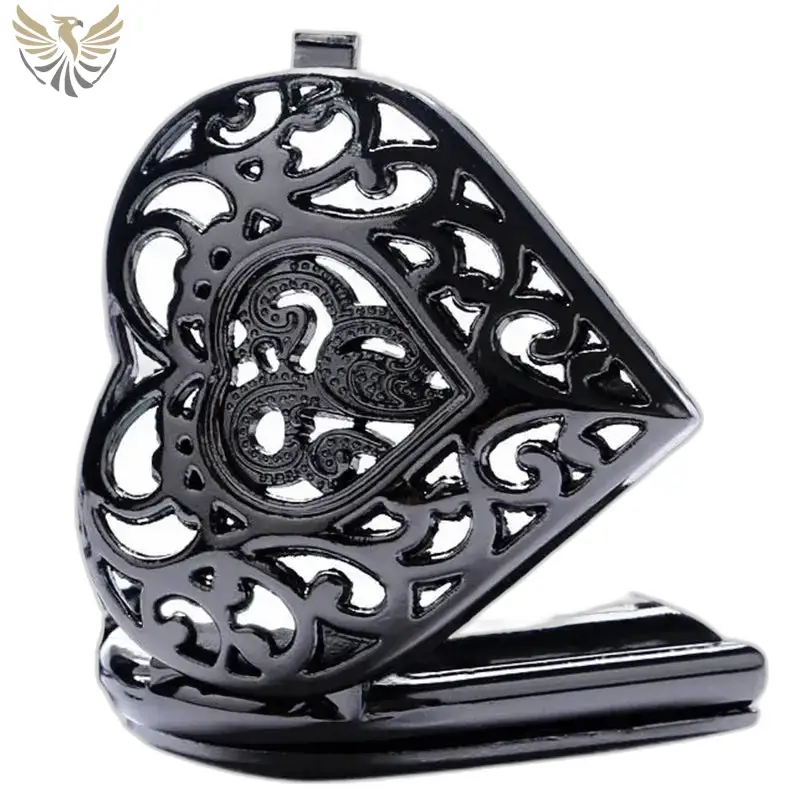 Locket en forme de cœur noir orné, parfait pour un montre collier pendentif élégant