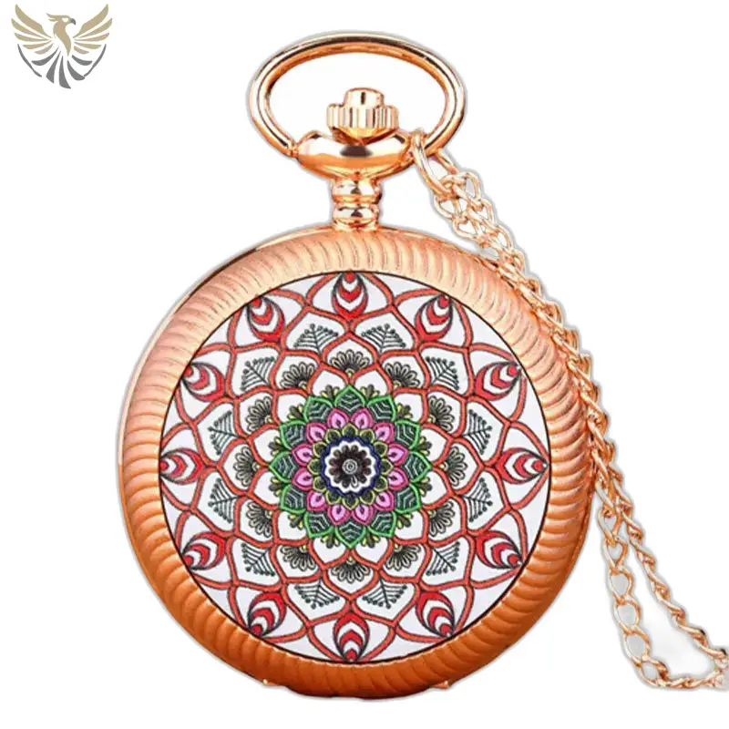 Montre Collier Vintage Fleur Blanche Or avec un élégant mécanisme à quartz et un design orné