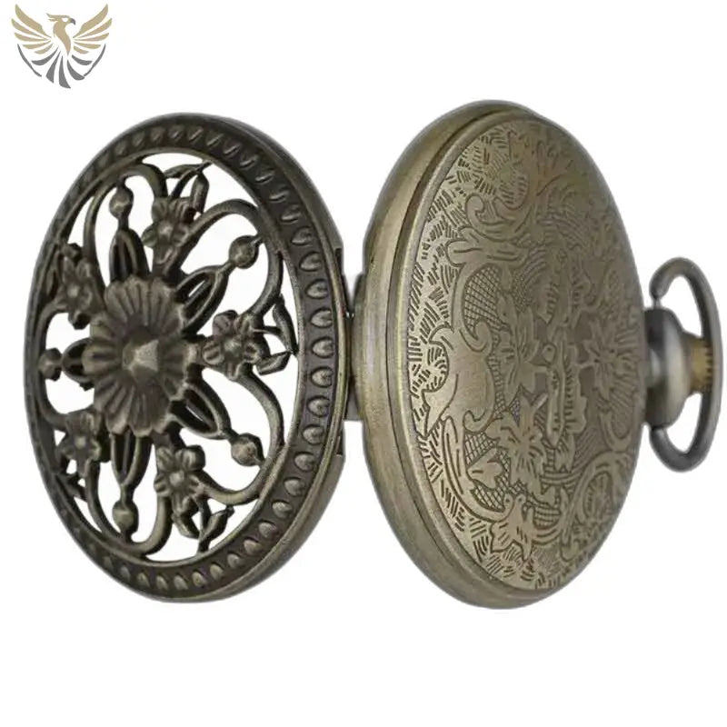 Montre Gousset Pendentif en bronze orné, élégante et intemporelle