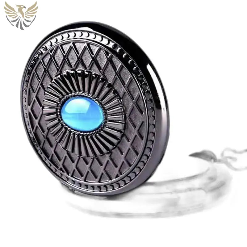 Pendentif en métal noir avec saphir bleu pour montre gousset steampunk élégante