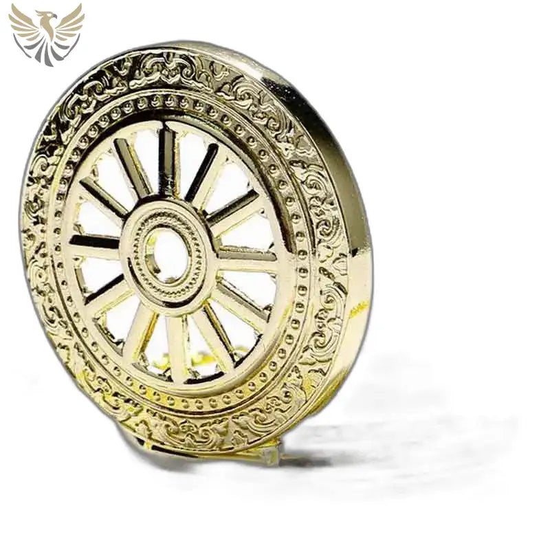 Roues de dharma dorées ornées sur Montre Poche à Gousset Luxe Grenat D’or
